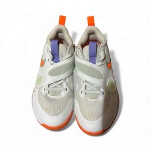 Nike Kids Shoes - White ,light grey ,light purple and Orange.
Gentle used